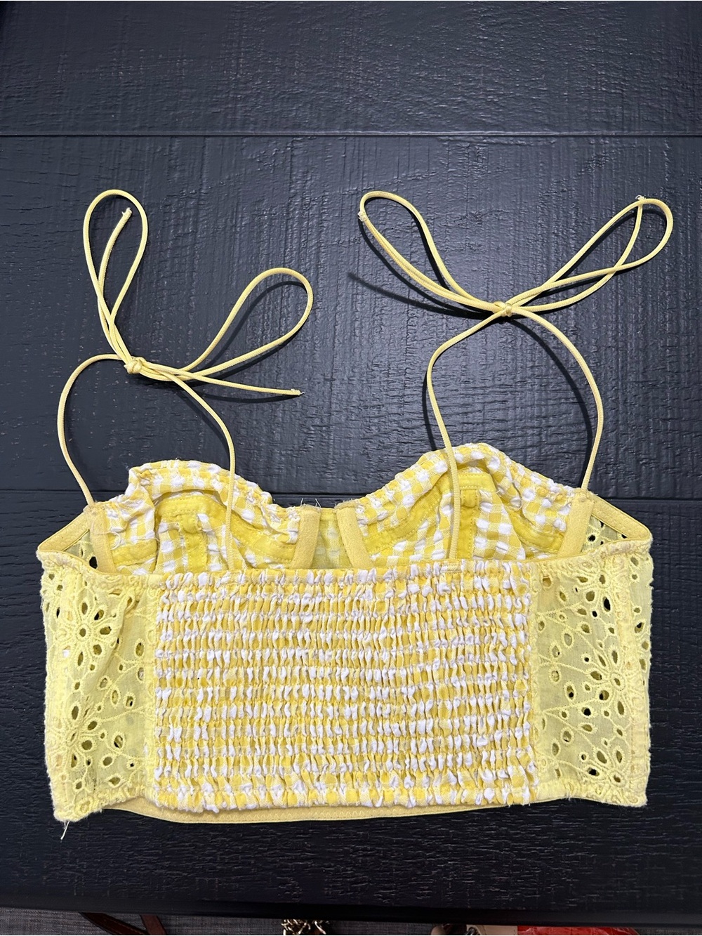 Urban Outfitters Yellow Gingham Tie-Shoulder Crop Camisole - Picture 3 of 5